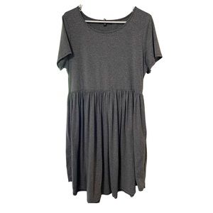 Short to Medium length dress. Size XL.